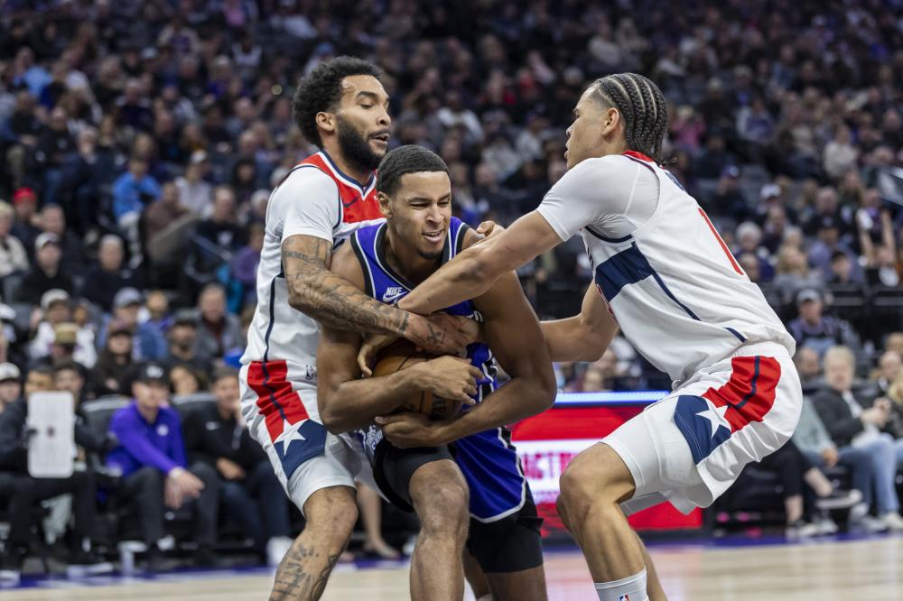 时刻敢于站 时刻敢于站