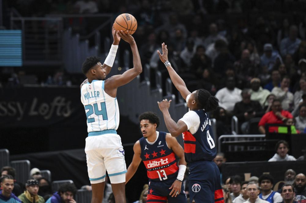 3阵型中出 3阵型中出