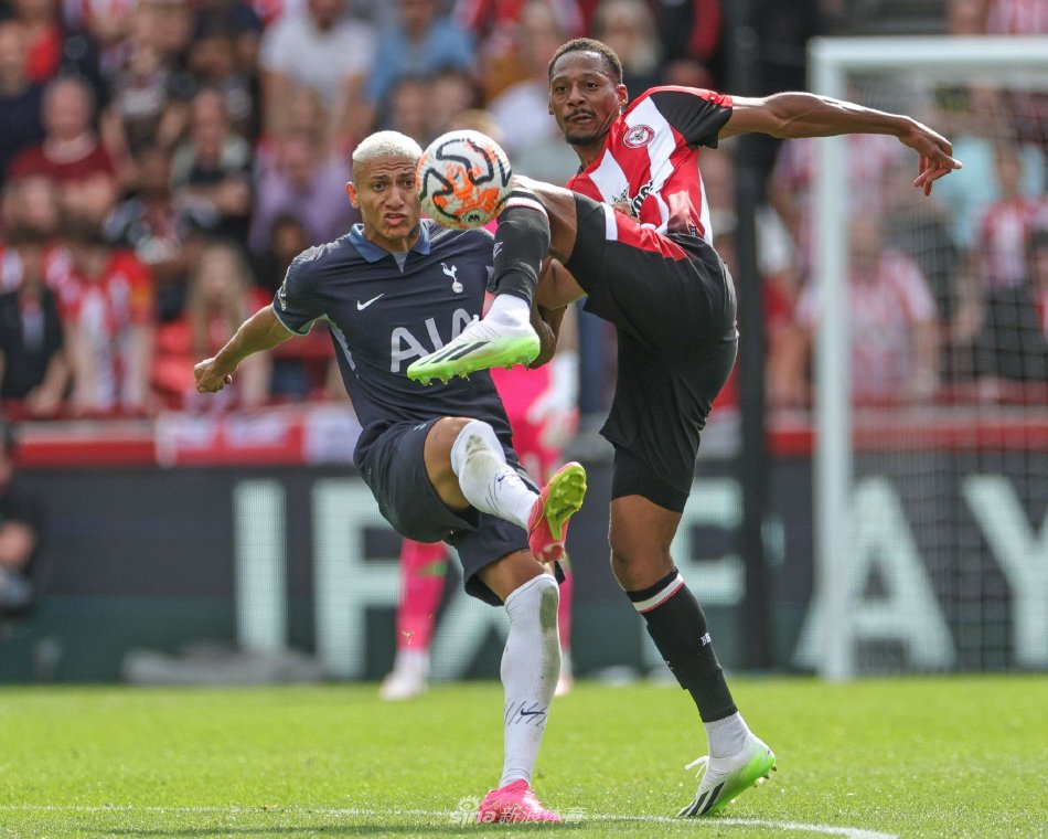 他们以凝聚 他们以凝聚